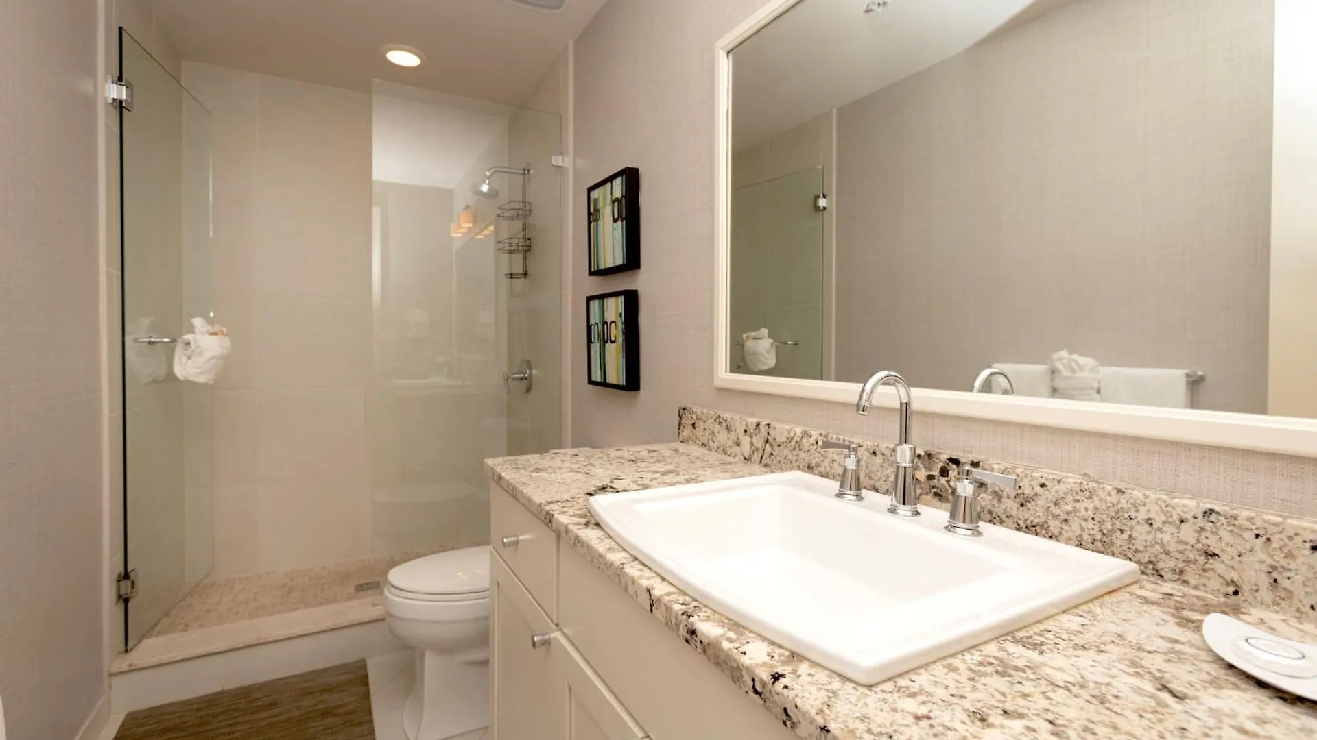 South Bay Beach Club 24 - 4 Bedroom 4 Bathroom Unit West Bay 0*,